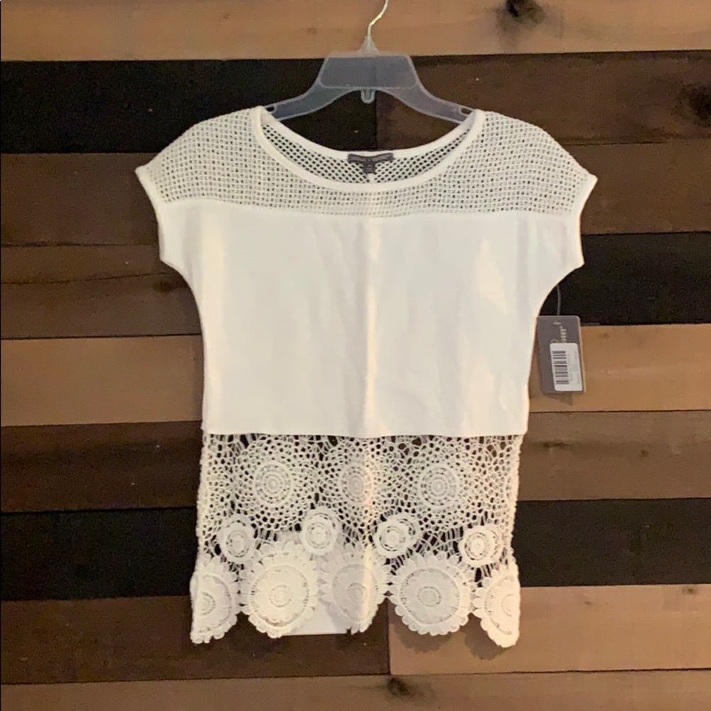Threads for Thoughts Raven Top